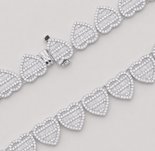 INFINITE HEART BAGUETTE CHAIN – WHITE GOLD