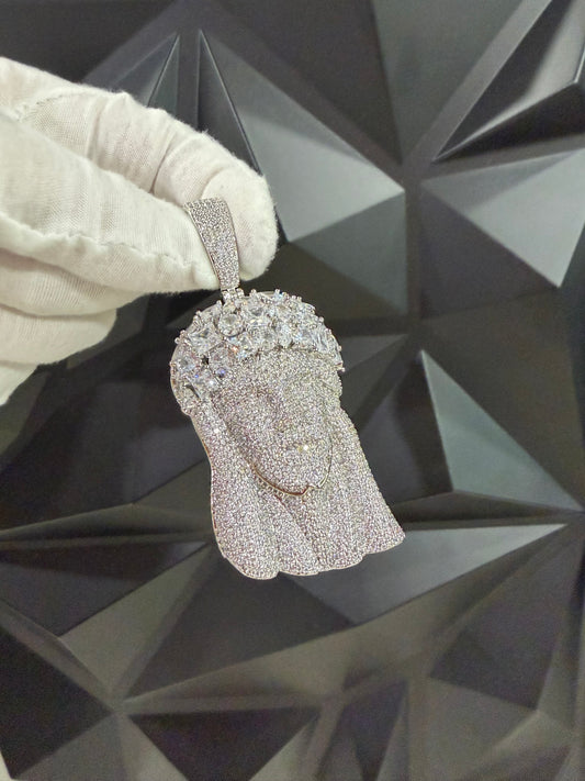 FULLY FLOODED JESUS PENDANT (WHITE GOLD)