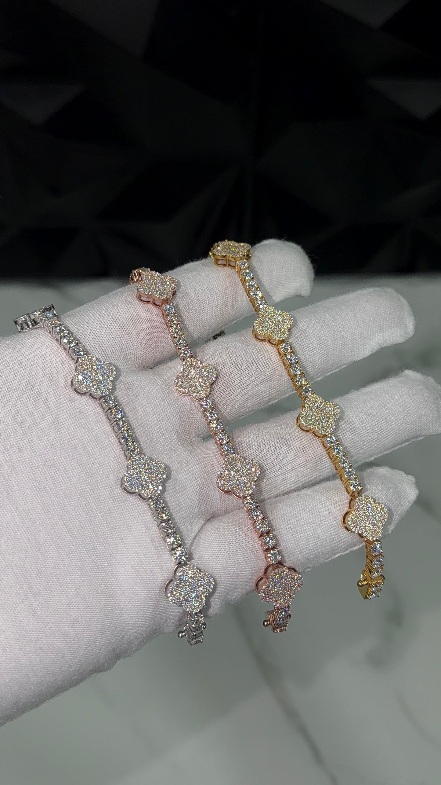 VVS CLOVER BRACELETS (ROSE GOLD/YELLOW GOLD/SILVER)