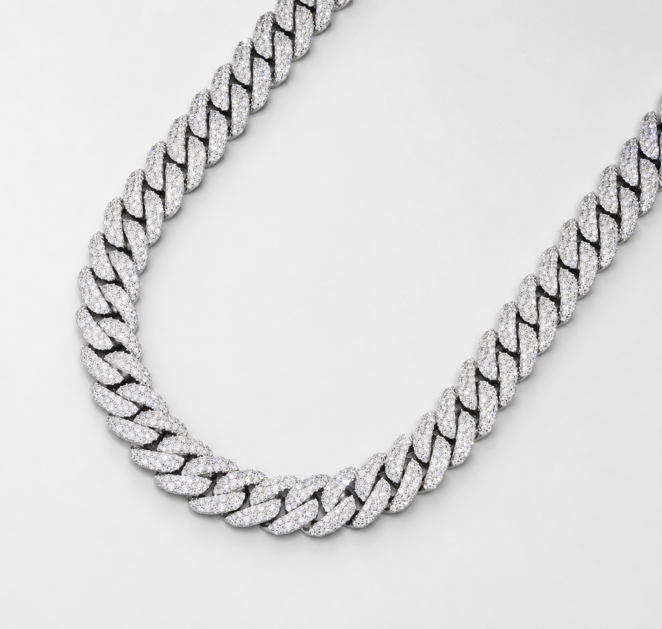 12MM VVS1 MOSAIC SETTING CUBAN – WHITE GOLD