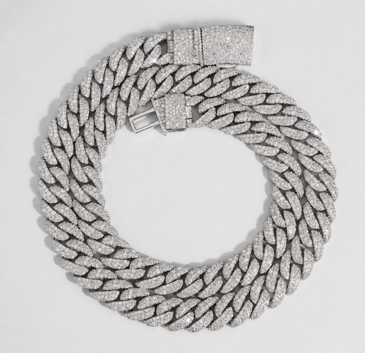 12MM VVS1 MOSAIC SETTING CUBAN – WHITE GOLD