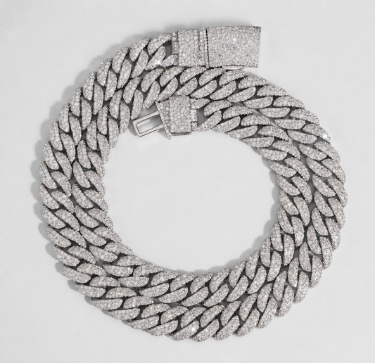 12MM VVS1 MOSAIC SETTING CUBAN – WHITE GOLD