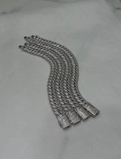 10MM ICED MOON ROCK SETTING CUBAN BRACELET (WHITE GOLD)
