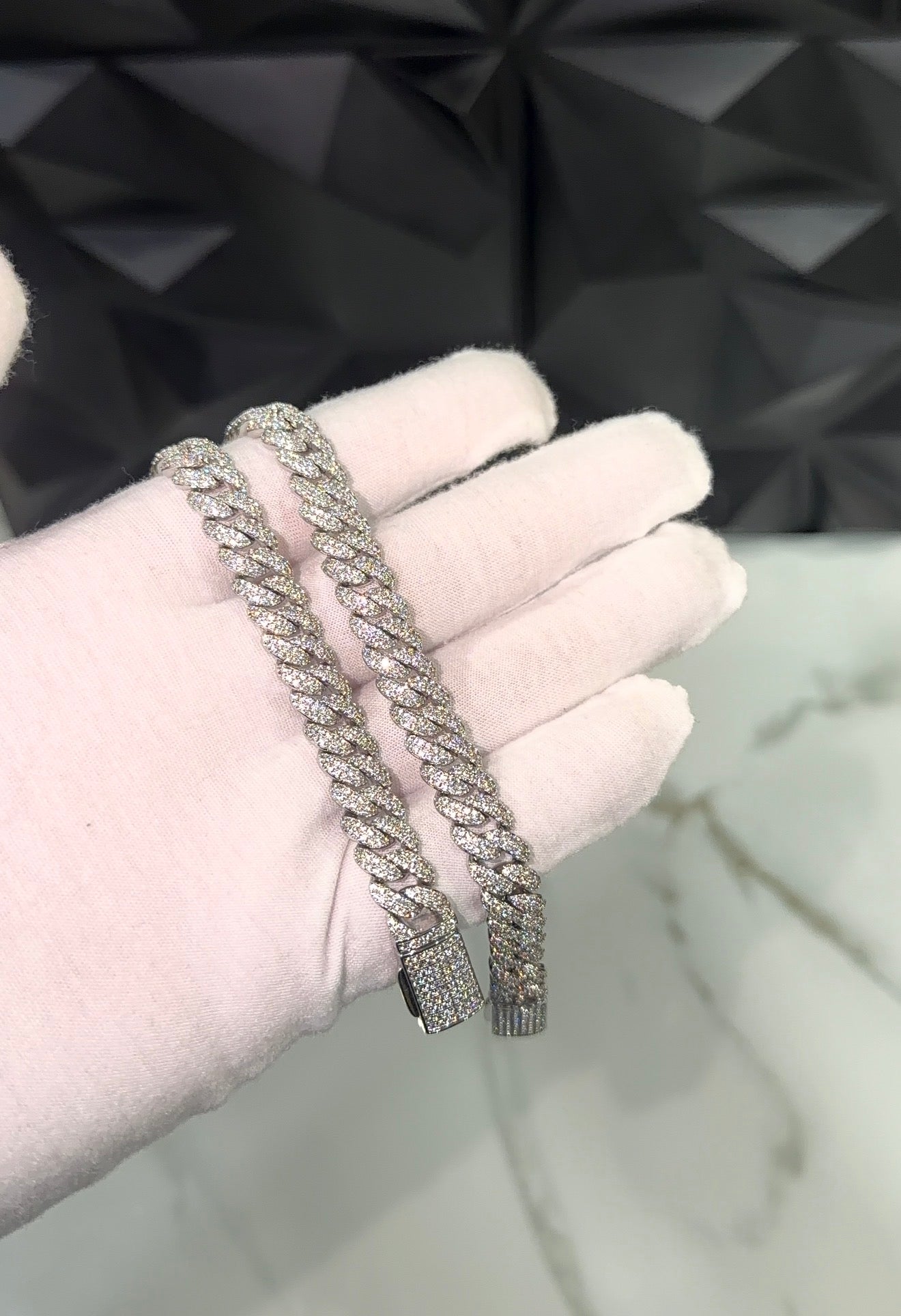 10MM ICED MOON ROCK SETTING CUBAN BRACELET (WHITE GOLD)